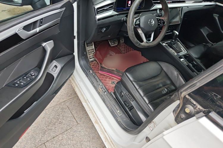 Used Volkswagen FAW-Volkswagen CC 2021 380TSI Striking Edition Driver Seat