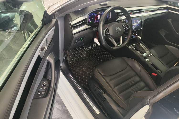 Used Volkswagen FAW-Volkswagen CC 2021 380TSI Striking Edition Driver Seat