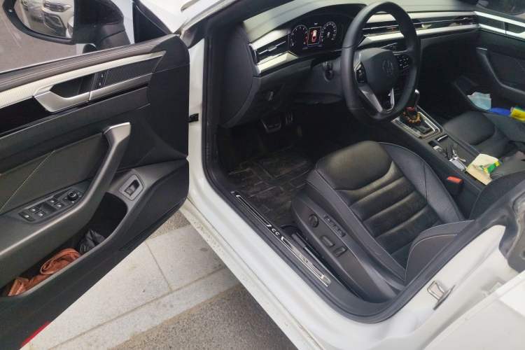 Used Volkswagen FAW-Volkswagen CC 2021 380TSI Striking Edition Driver Seat