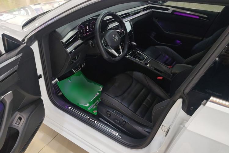Used Volkswagen FAW-Volkswagen CC 2021 380TSI Striking Edition Driver Seat