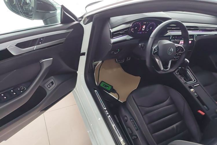 Used Volkswagen FAW-Volkswagen CC 2021 380TSI Striking Edition Driver Seat