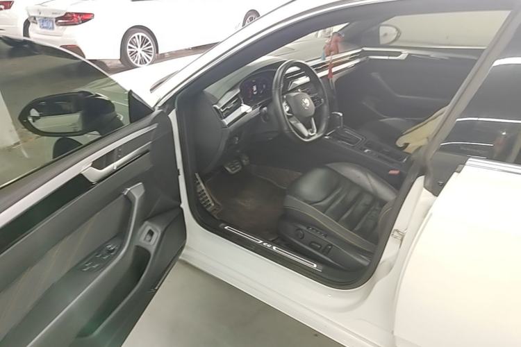 Used Volkswagen FAW-Volkswagen CC 2021 380TSI Striking Edition Driver Seat