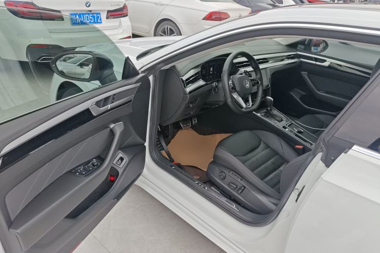Used Volkswagen FAW-Volkswagen CC 2021 380TSI Striking Edition Driver Seat