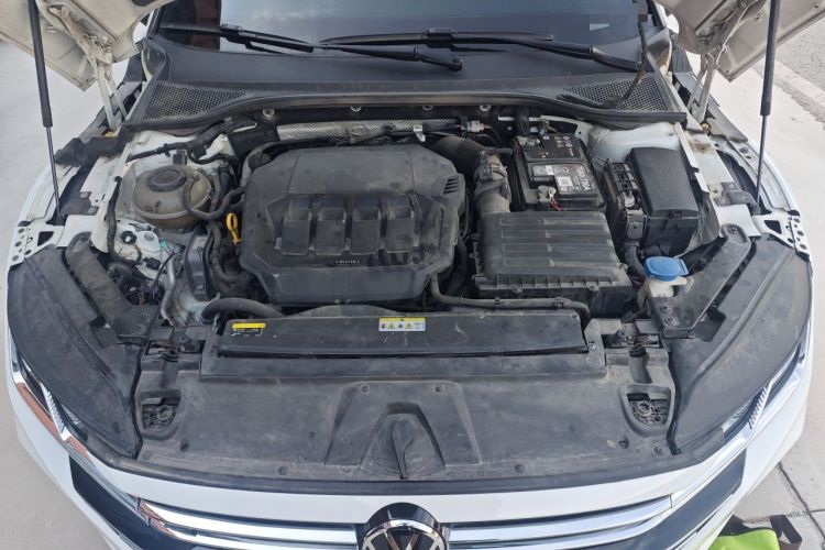 Used Volkswagen FAW-Volkswagen CC 2021 330TSI Ignite Edition Engine Bay