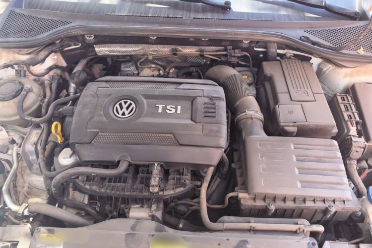 Used Volkswagen FAW-Volkswagen CC 2021 380TSI Striking Edition Engine Bay