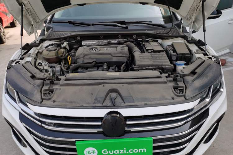 Used Volkswagen FAW-Volkswagen CC 2021 380TSI Striking Edition Engine Bay