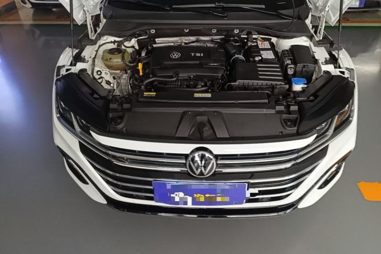 Used Volkswagen FAW-Volkswagen CC 2021 380TSI Striking Edition Engine Bay