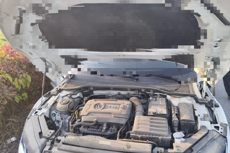 Used Volkswagen FAW-Volkswagen CC 2021 380TSI Striking Edition Engine Bay