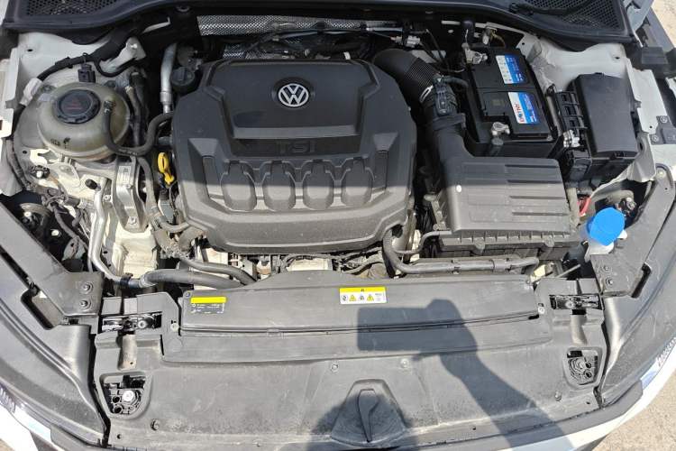 Used Volkswagen FAW-Volkswagen CC 2021 Estate Car 330TSI Hunter Vision Edition Engine Bay