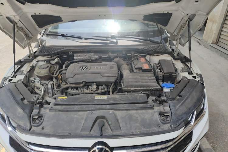 Used Volkswagen FAW-Volkswagen CC 2021 380TSI Striking Edition Engine Bay