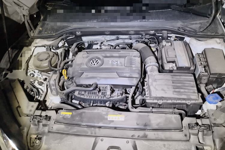 Used Volkswagen FAW-Volkswagen CC 2021 380TSI Striking Edition Engine Bay