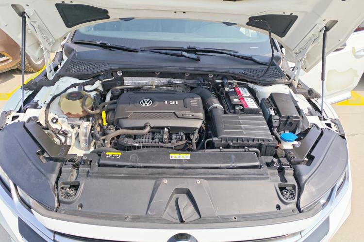 Used Volkswagen FAW-Volkswagen CC 2021 380TSI Striking Edition 30th Anniversary Model Engine Bay