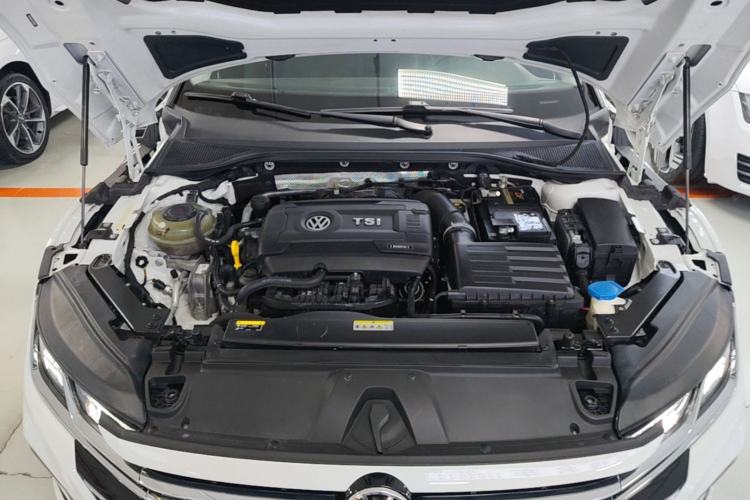 Used Volkswagen FAW-Volkswagen CC 2021 380TSI Striking Edition Engine Bay