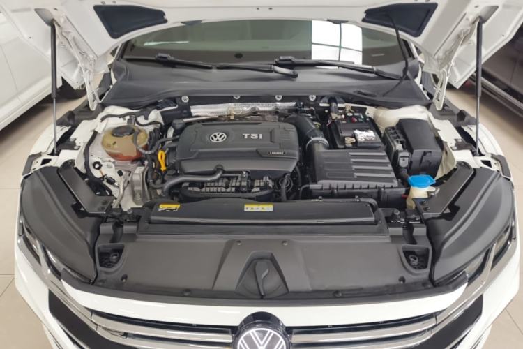 Used Volkswagen FAW-Volkswagen CC 2021 380TSI Striking Edition Engine Bay