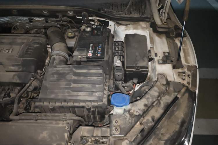 Used Volkswagen FAW-Volkswagen CC 2021 380TSI Striking Edition Engine Bay Left