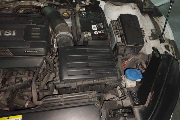Used Volkswagen FAW-Volkswagen CC 2021 380TSI Striking Edition Engine Bay Left
