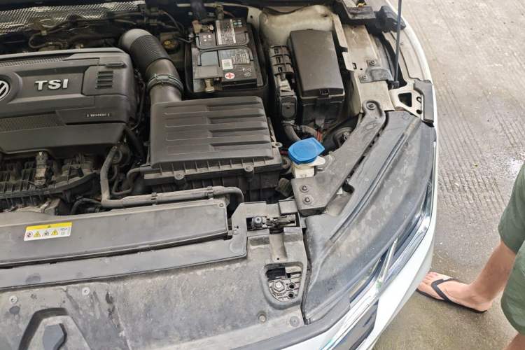 Used Volkswagen FAW-Volkswagen CC 2021 380TSI Striking Edition Engine Bay Left