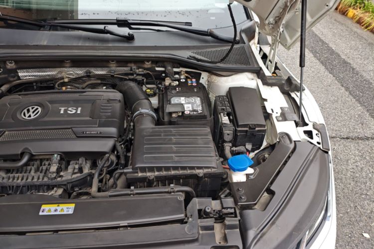 Used Volkswagen FAW-Volkswagen CC 2021 Estate Car 380TSI Vizion Edition Engine Bay Left