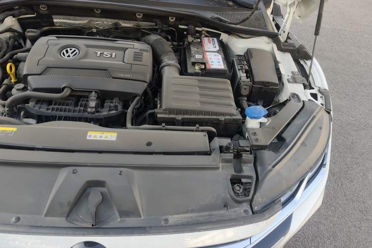 Used Volkswagen FAW-Volkswagen CC 2021 380TSI Striking Edition Engine Bay Left