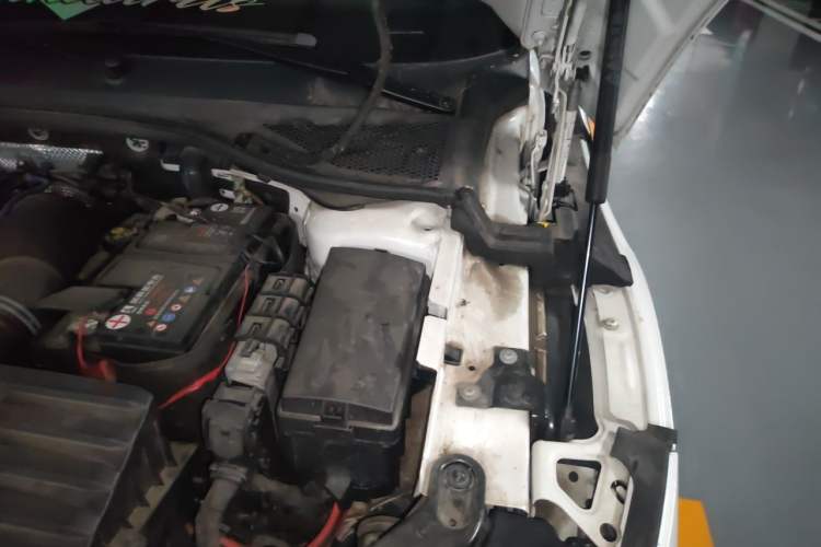 Used Volkswagen FAW-Volkswagen CC 2021 380TSI Striking Edition Engine Bay Left