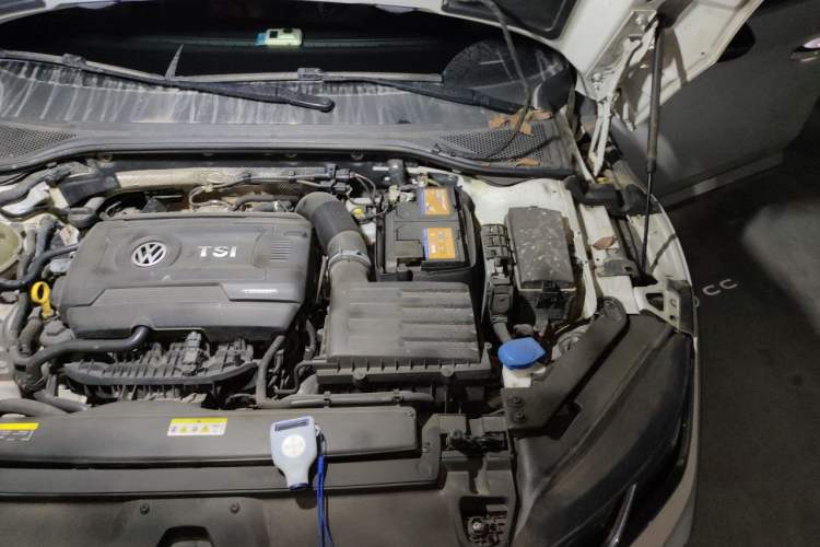 Used Volkswagen FAW-Volkswagen CC 2021 380TSI Striking Edition Engine Bay Left