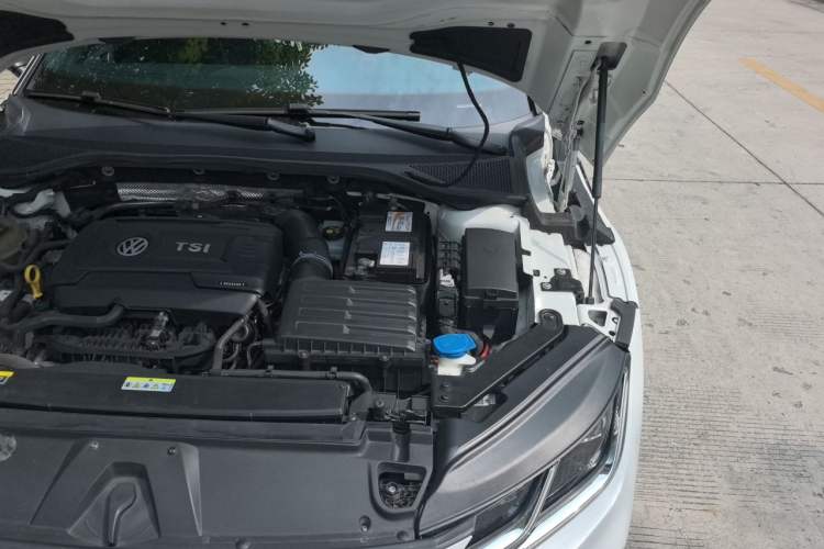 Used Volkswagen FAW-Volkswagen CC 2021 380TSI Striking Edition Engine Bay Left