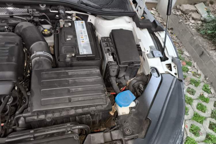 Used Volkswagen FAW-Volkswagen CC 2021 380TSI Striking Edition Engine Bay Left