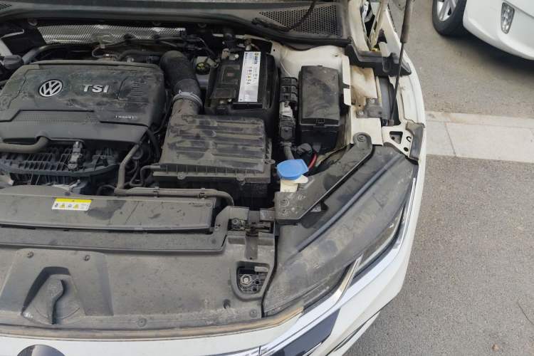 Used Volkswagen FAW-Volkswagen CC 2021 380TSI Striking Edition Engine Bay Left