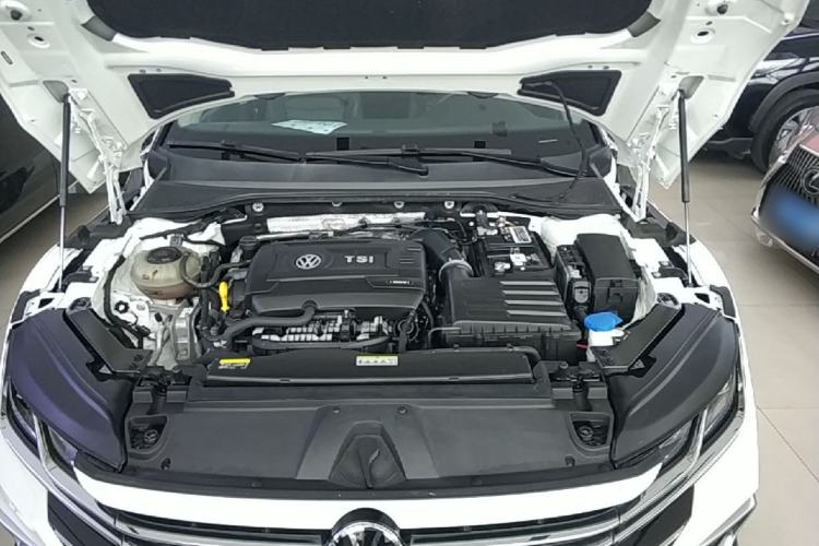 Used Volkswagen FAW-Volkswagen CC 2021 Estate Car 380TSI Vizion Edition Engine Bay