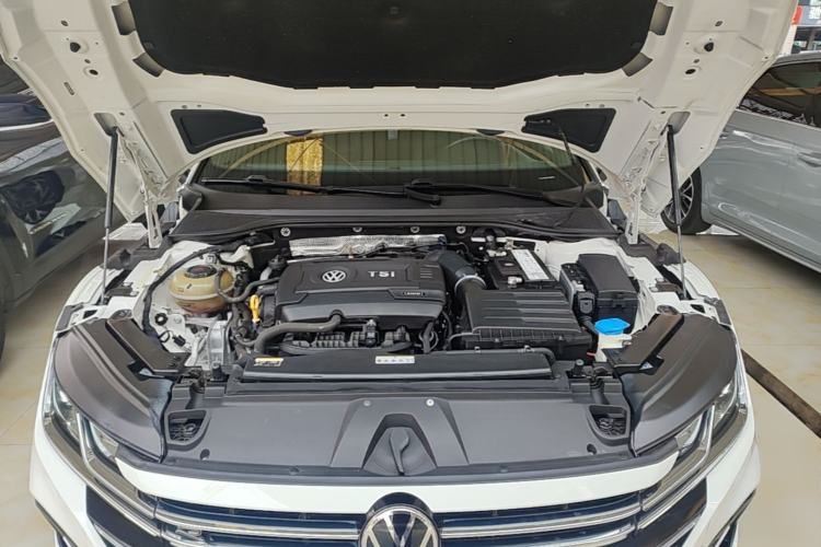 Used Volkswagen FAW-Volkswagen CC 2021 380TSI Striking Edition Engine Bay