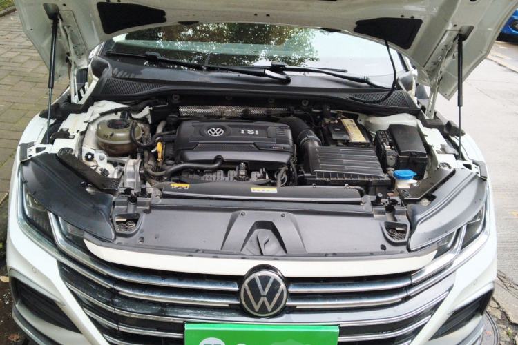 Used Volkswagen FAW-Volkswagen CC 2021 Estate Car 380TSI Vizion Edition Engine Bay
