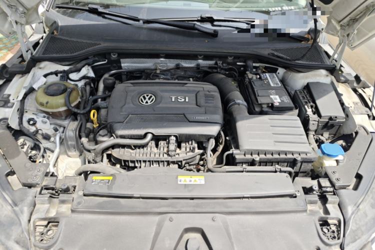 Used Volkswagen FAW-Volkswagen CC 2021 Estate Car 380TSI Vizion Edition Engine Bay