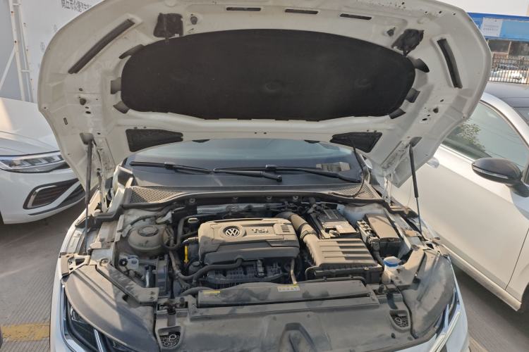 Used Volkswagen FAW-Volkswagen CC 2021 Estate Car 380TSI Vizion Edition Engine Bay