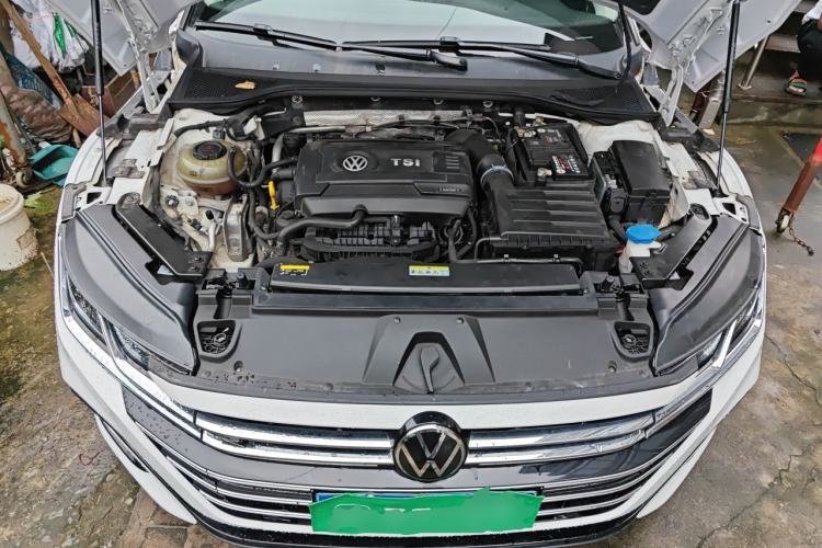 Used Volkswagen FAW-Volkswagen CC 2021 380TSI Striking Edition Engine Bay
