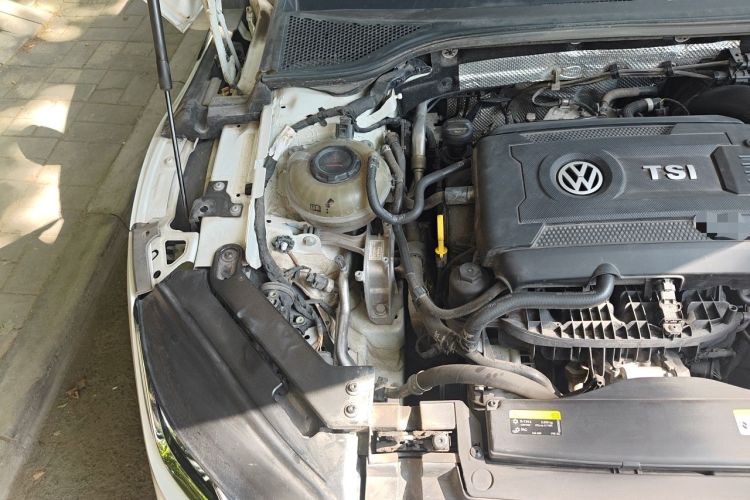 Used Volkswagen FAW-Volkswagen CC 2021 380TSI Striking Edition Engine Bay Right