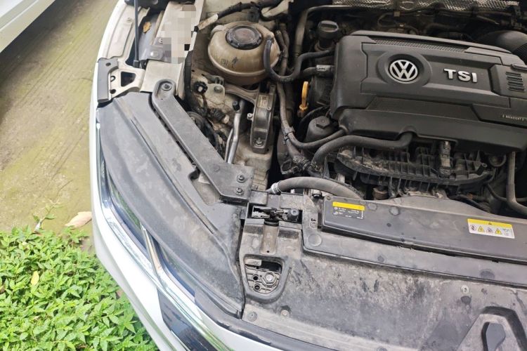 Used Volkswagen FAW-Volkswagen CC 2021 380TSI Striking Edition Engine Bay Right