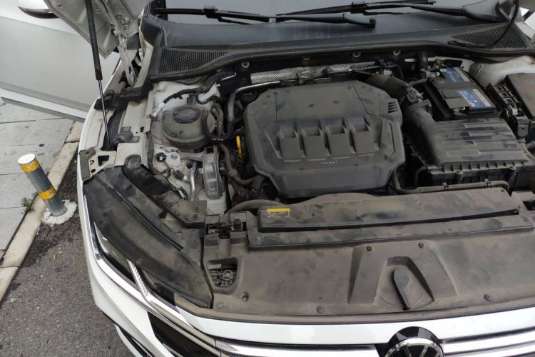 Used Volkswagen FAW-Volkswagen CC 2021 330TSI Ignite Edition Engine Bay Right