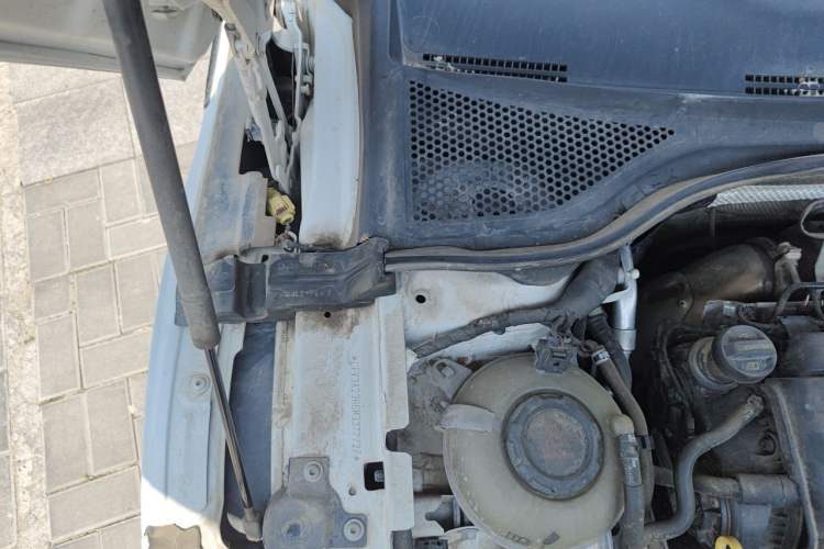 Used Volkswagen FAW-Volkswagen CC 2021 380TSI Striking Edition Engine Bay Right