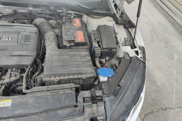 Used Volkswagen FAW-Volkswagen CC 2021 380TSI Striking Edition Engine Bay Right