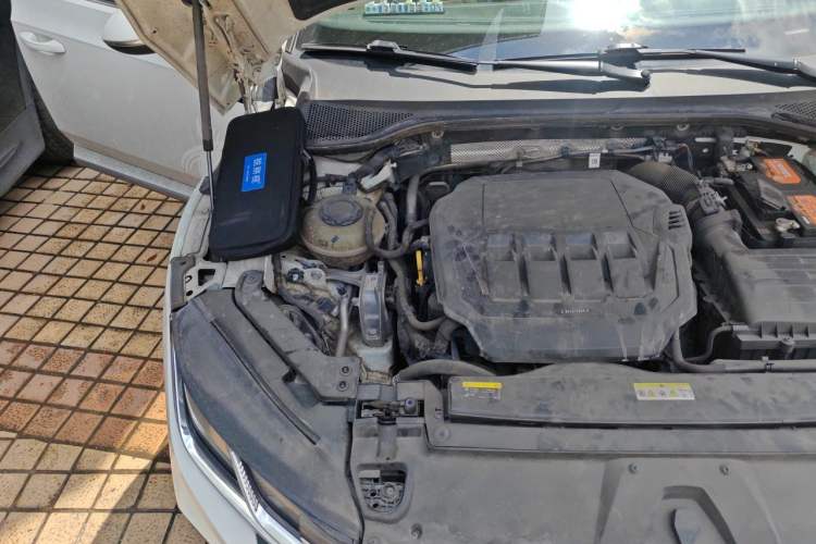 Used Volkswagen FAW-Volkswagen CC 2021 330TSI Ignite Edition Engine Bay Right