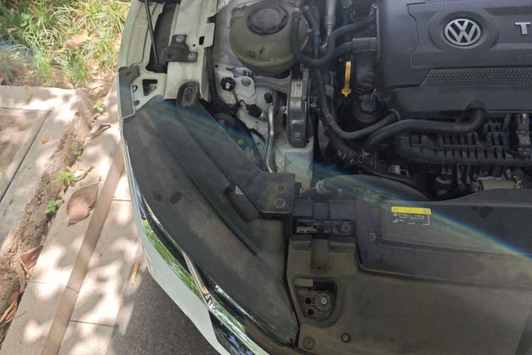 Used Volkswagen FAW-Volkswagen CC 2021 380TSI Striking Edition Engine Bay Right