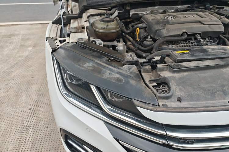 Used Volkswagen FAW-Volkswagen CC 2021 380TSI Striking Edition Engine Bay Right