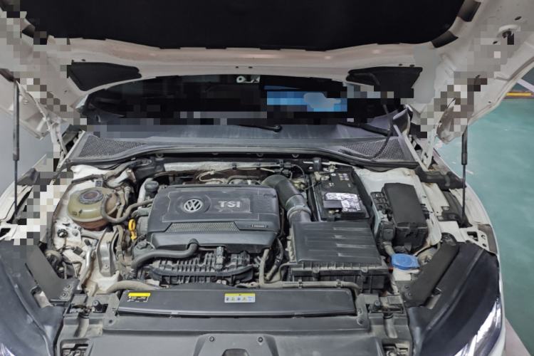 Used Volkswagen FAW-Volkswagen CC 2021 380TSI Striking Edition Engine Bay