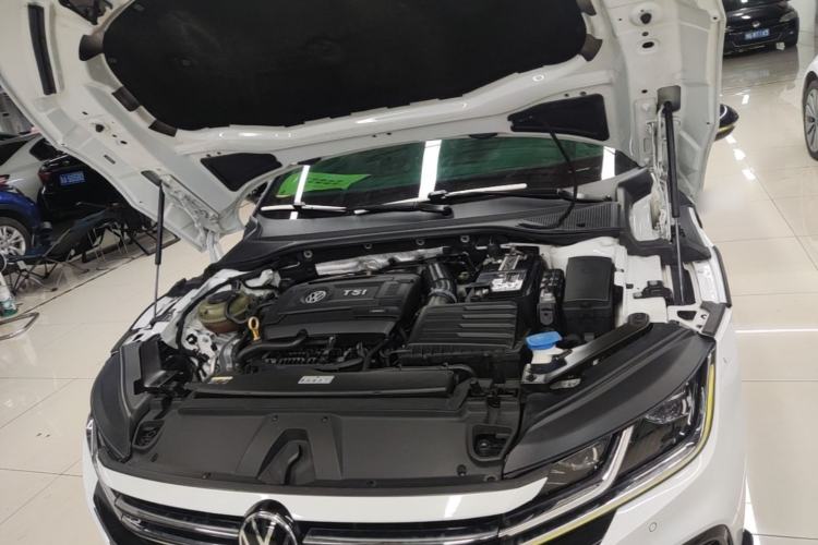 Used Volkswagen FAW-Volkswagen CC 2021 380TSI Striking Edition Engine Bay