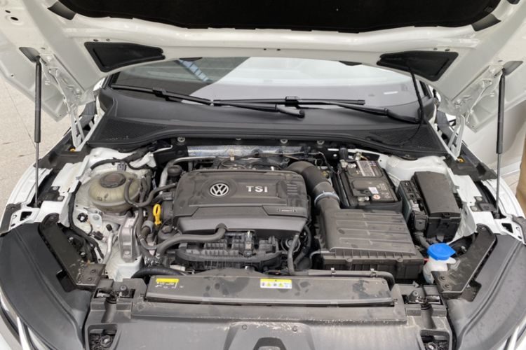 Used Volkswagen FAW-Volkswagen CC 2021 380TSI Striking Edition Engine Bay