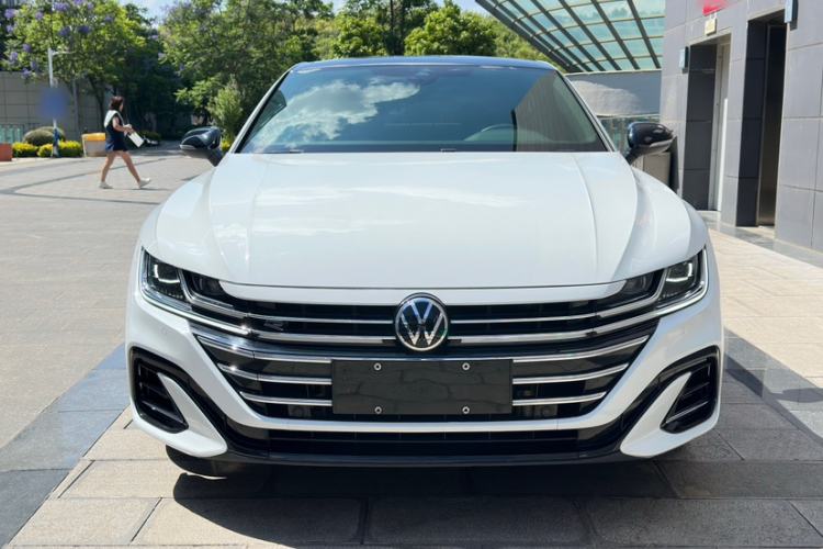 Used Volkswagen FAW-Volkswagen CC 2021 380TSI Striking Edition Exterior 1