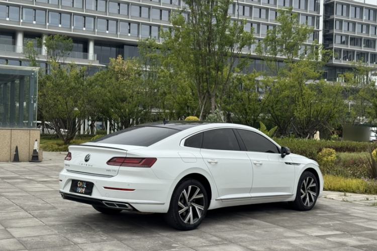 Used Volkswagen FAW-Volkswagen CC 2021 330TSI Ignite Edition Exterior 2