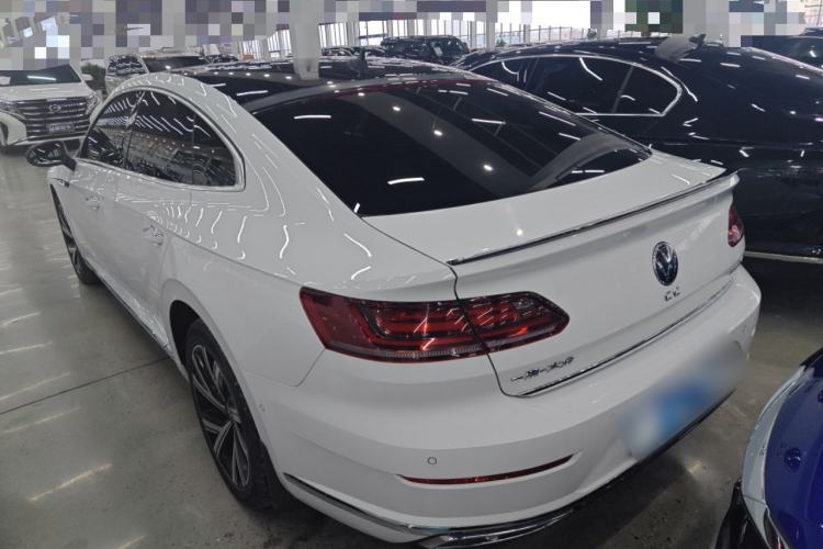 Used Volkswagen FAW-Volkswagen CC 2021 380TSI Striking Edition Exterior 2