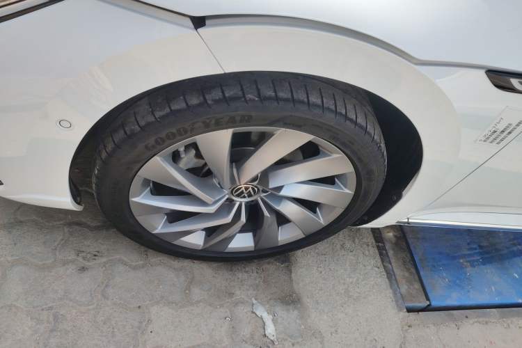 Used Volkswagen FAW-Volkswagen CC 2021 380TSI Striking Edition Exterior 2