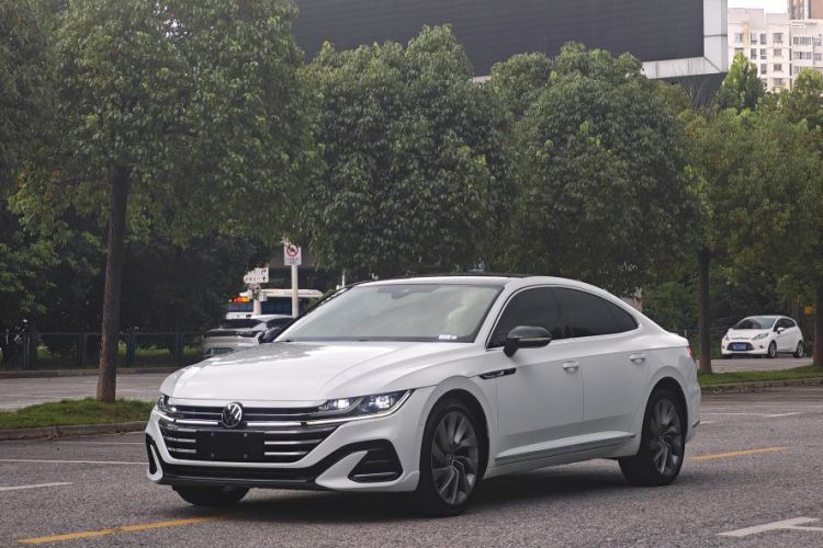 Used Volkswagen FAW-Volkswagen CC 2021 380TSI Striking Edition Exterior 2